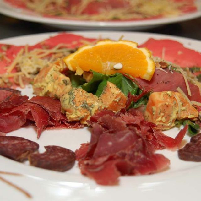 Gerecht met struisvogel 